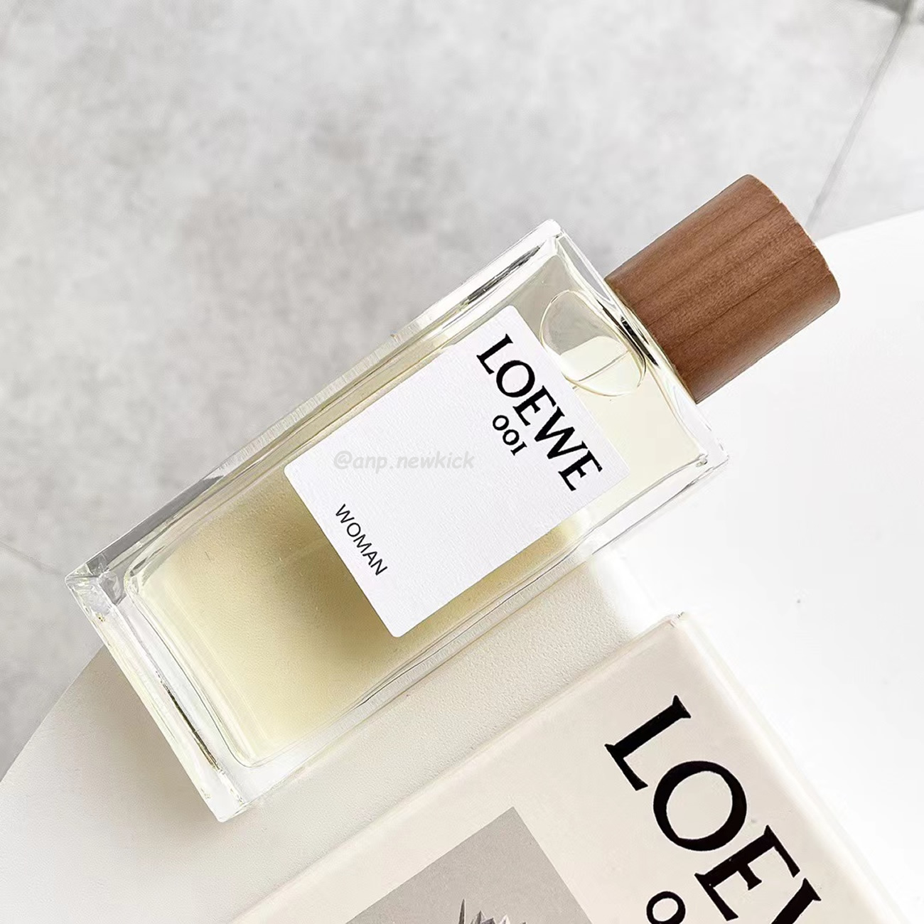 Loewe 001 Womens Edp 100ml (4) - www.newkick.vip
